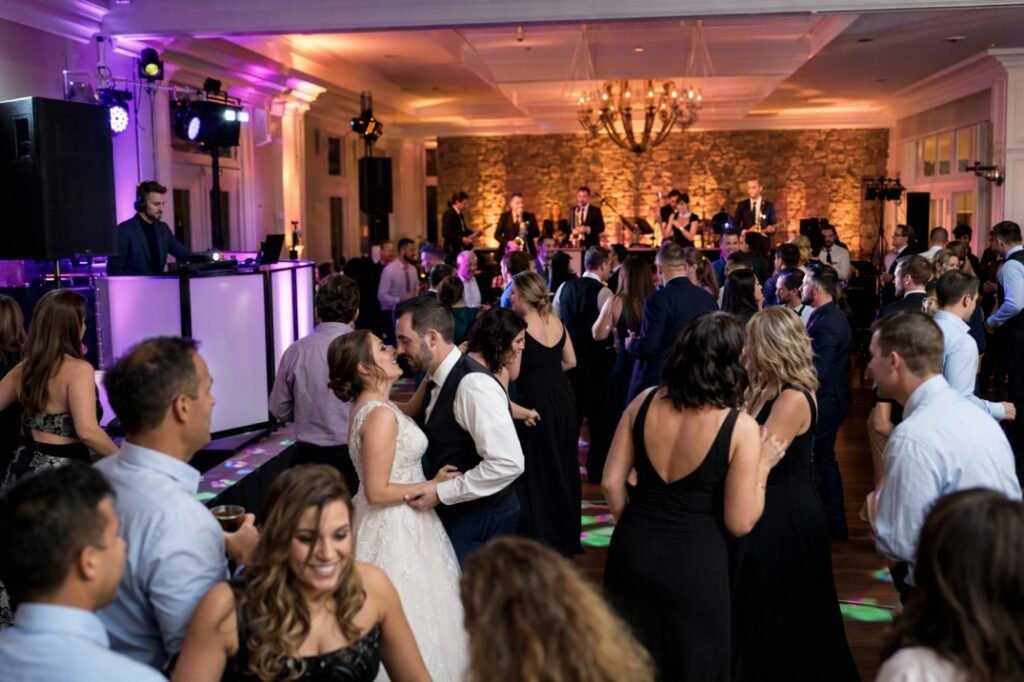 Wedding DJ vs live band at a wedding reception in Pennsylvania